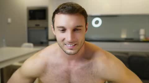 Tom online show from 12-04-25, 02:26