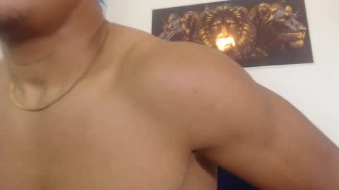 Snapshot of tom_kingfit chatting on 02-06-25, 05:14 SPORTSFIT29 online show from 02-06-25, 05:14