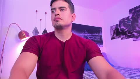 Snapshot of tom_mckleein chatting on 12-02-24, 07:49 TOM MCKLEEIN instagram online show from 12-02-24, 07:49