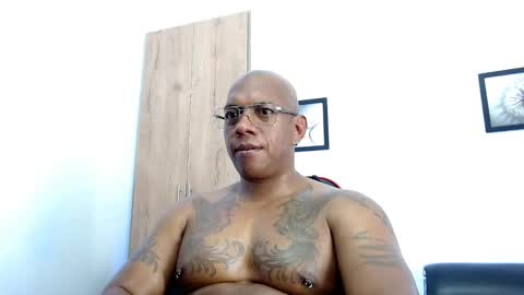 Tom Miller online show from 02-08-25, 09:03