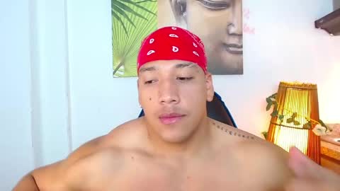 Tom muscle1 online show from 12-17-24, 12:54