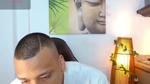 Tom muscle1 online show from 12-26-24, 03:10