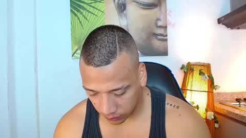 Tom muscle1 online show from 12-30-24, 12:09