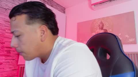 Tom muscle1 online show from 02-01-26, 12:15