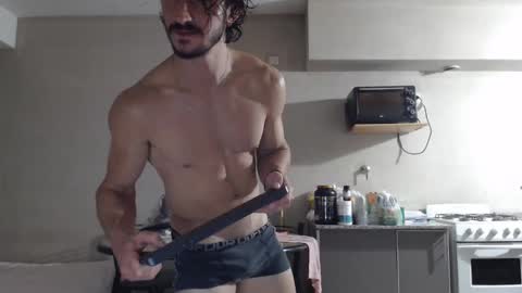 tom_show online show from 03-01-25, 02:26