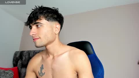 tom online show from 01-23-25, 09:18