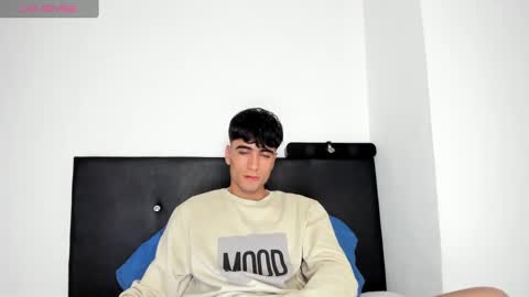 tom online show from 02-10-25, 12:30