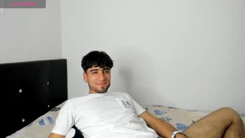 tom online show from 03-12-25, 02:41