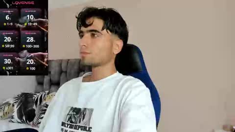 tom online show from 10-26-25, 09:31