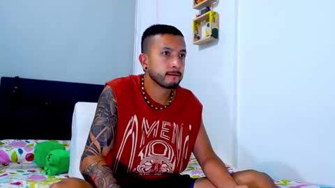 Snapshot of tomas_alexa chatting on 11-25-25, 04:34 tomas online show from 11-25-25, 04:34