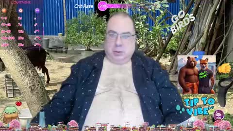 Snapshot of tomaz62a chatting on 02-11-25, 12:49 Tomaz62a online show from 02-11-25, 12:49