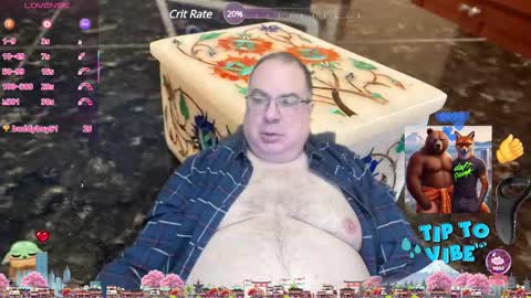 Snapshot of tomaz62a chatting on 02-22-25, 02:06 Tomaz62a online show from 02-22-25, 02:06