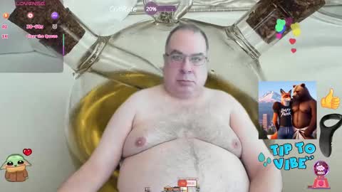 Snapshot of tomaz62a chatting on 03-02-25, 10:05 Tomaz62a online show from 03-02-25, 10:05