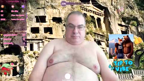 Snapshot of tomaz62a chatting on 03-08-25, 12:22 Tomaz62a online show from 03-08-25, 12:22