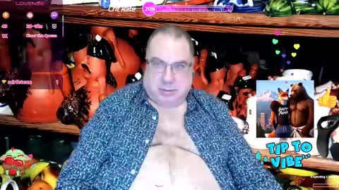 Snapshot of tomaz62a chatting on 03-10-25, 02:50 Tomaz62a online show from 03-10-25, 02:50