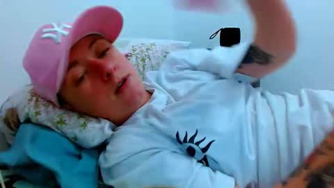 Blue online show from 02-04-26, 09:20