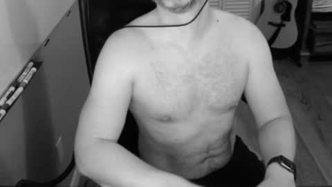 tombrockmoen2 online show from 12-21-24, 06:09