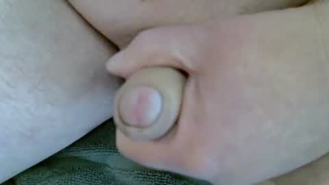 Snapshot of tomhotfun chatting on 10-25-25, 10:56 TOMHOTFUN online show from 10-25-25, 10:56