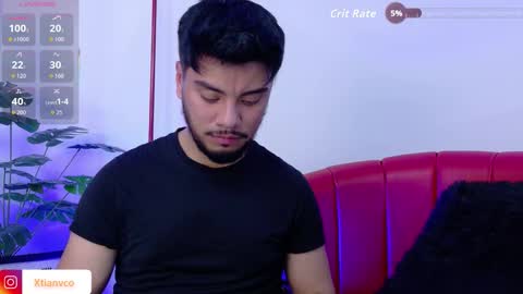 Snapshot of tommiduboiss chatting on 10-21-25, 04:24 Tommy Dubois online show from 10-21-25, 04:24