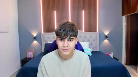 Tommy  online show from 10-18-25, 03:31