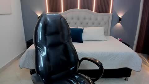 Tommy  online show from 12-03-25, 03:58