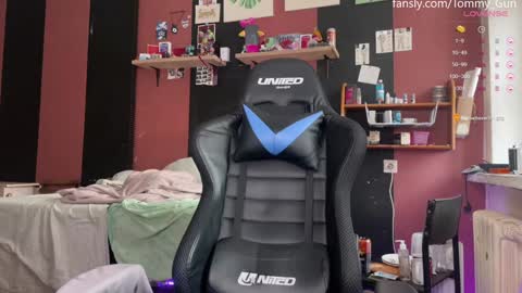 Tommy and Katana online show from 12-13-24, 11:02