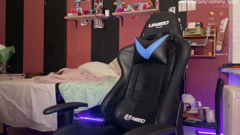 Tommy and Katana online show from 12-13-24, 02:38