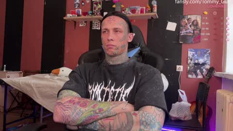 Tommy and Katana online show from 12-16-24, 11:44