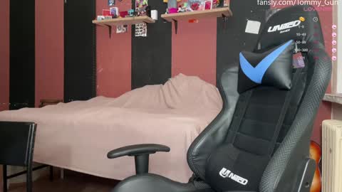 Tommy and Katana online show from 12-18-24, 05:10