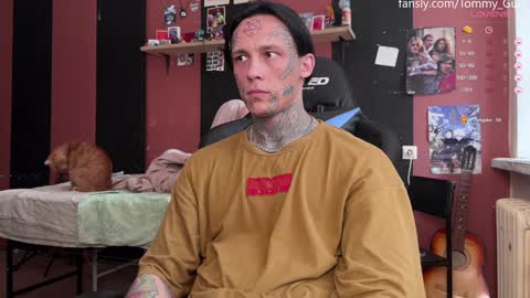 Tommy and Katana online show from 12-19-24, 11:29