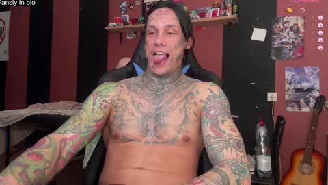 Tommy and Katana online show from 12-27-24, 04:32