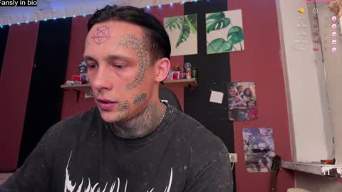 Tommy and Katana online show from 01-01-25, 03:24