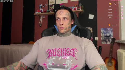 Tommy and Katana online show from 01-05-25, 12:20