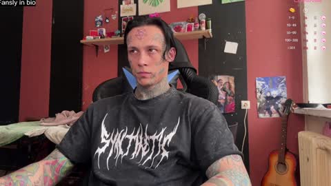 Tommy and Katana online show from 01-12-25, 08:36