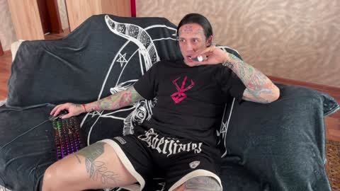 Tommy and Katana online show from 01-29-25, 09:23