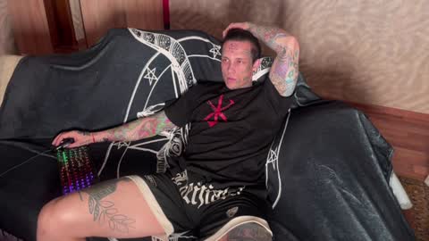 Tommy and Katana online show from 01-30-25, 03:29