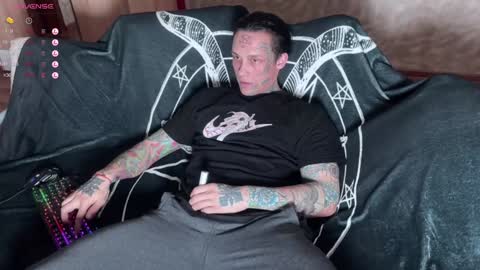 Tommy and Katana online show from 02-05-25, 04:03