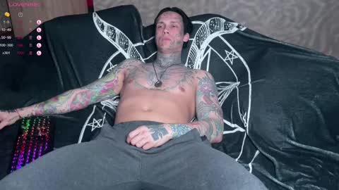 Tommy and Katana online show from 02-11-25, 04:02