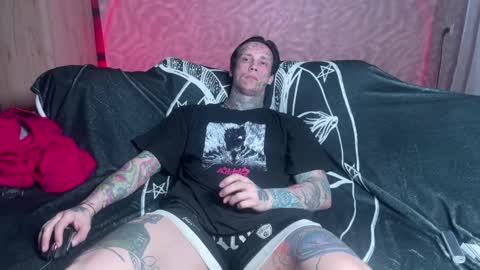 Tommy and Katana online show from 03-05-25, 03:40