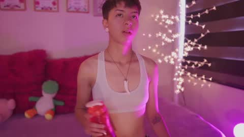 Blue  online show from 03-01-25, 01:40