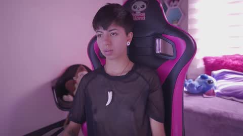 Blue  online show from 03-09-25, 03:16