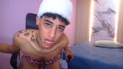 tommy_sweet1 online show from 01-20-25, 06:31