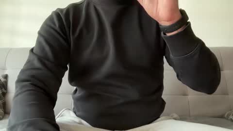 Snapshot of tommyjay32 chatting on 09-16-25, 12:28 tommyjay32 online show from 09-16-25, 12:28