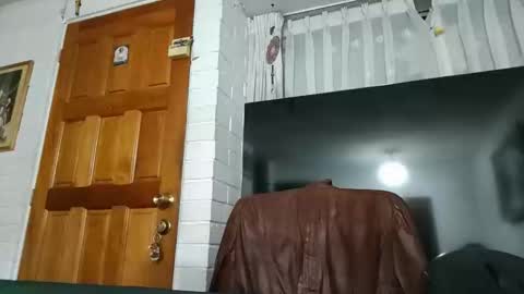 Tommy online show from 12-15-25, 06:50