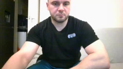 tommyy19901 online show from 02-18-25, 06:26