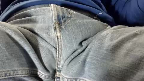 Snapshot of tomscibbly chatting on 11-28-25, 11:40 tomscibbly online show from 11-28-25, 11:40