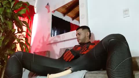 sebasmontoya 777 online show from 09-30-25, 06:35