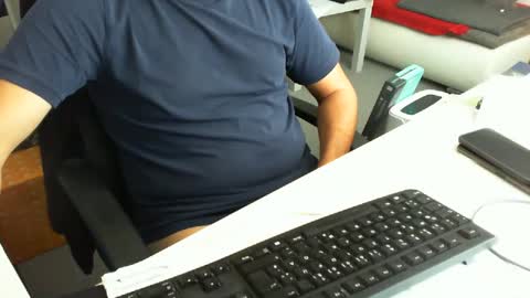 Tom online show from 10-11-25, 02:15