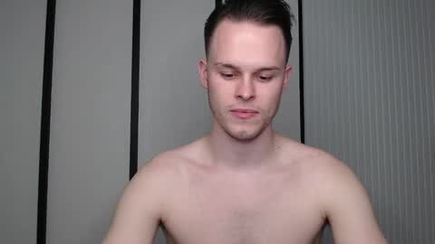 tomy_fleck online show from 12-24-24, 07:33