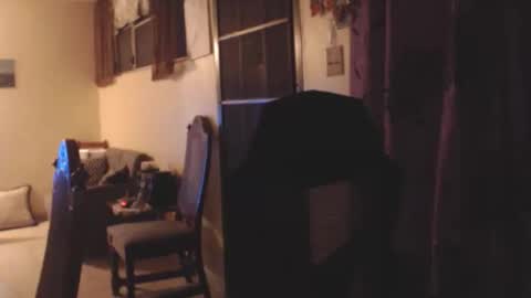 Antonio online show from 11-19-25, 02:55